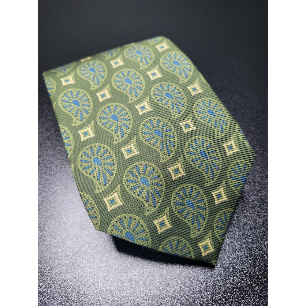 Coach Men's Necktie Green Paisley 100% Italian Silk 3.75" x 58" Excellent